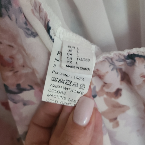 Floral romper - Picture 6 of 6